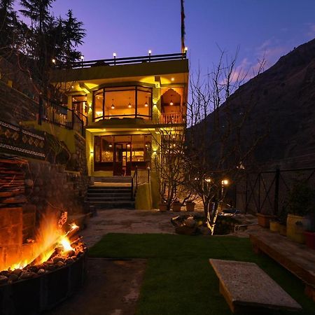 Хостел Zostel Dobhi, Manali Nagar  Екстер'єр фото