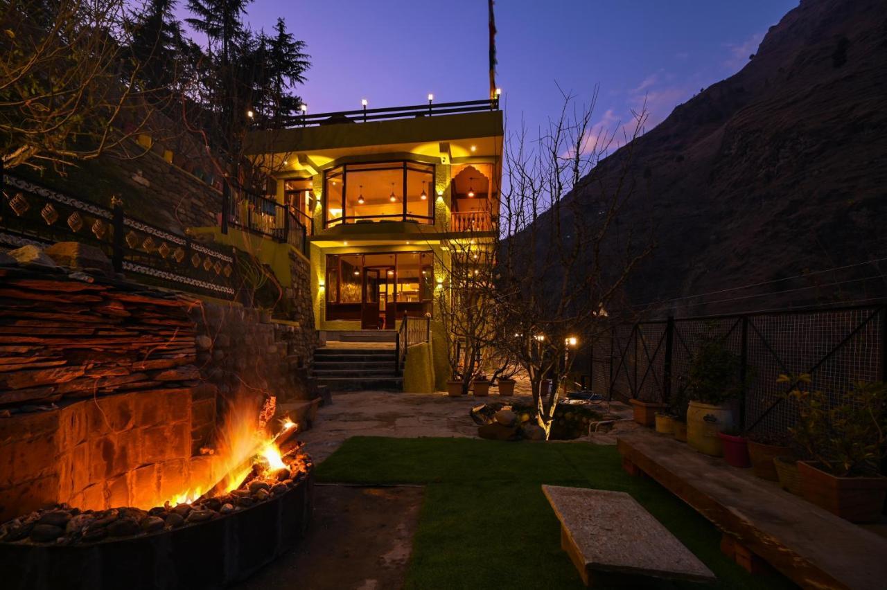 Хостел Zostel Dobhi, Manali Nagar  Екстер'єр фото