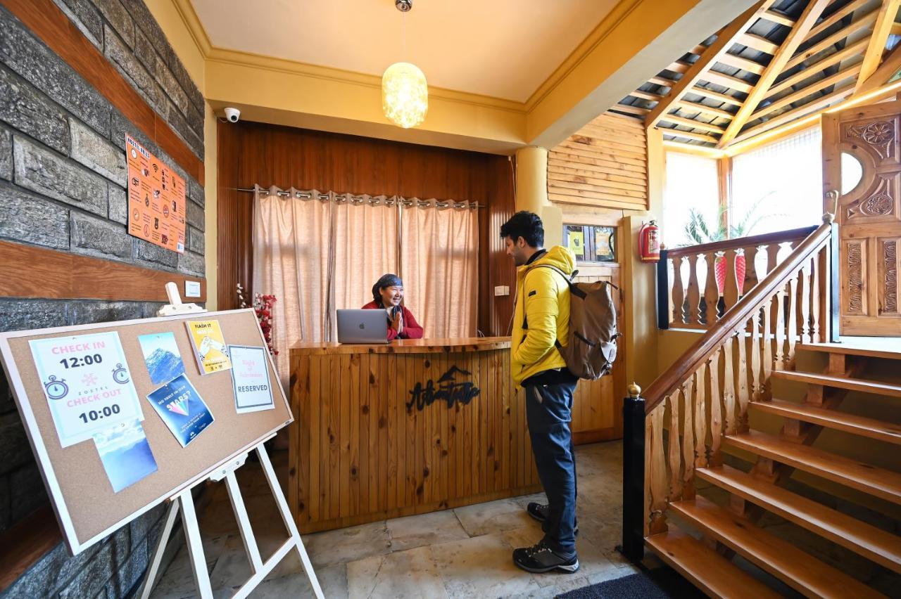 Хостел Zostel Dobhi, Manali Nagar  Екстер'єр фото